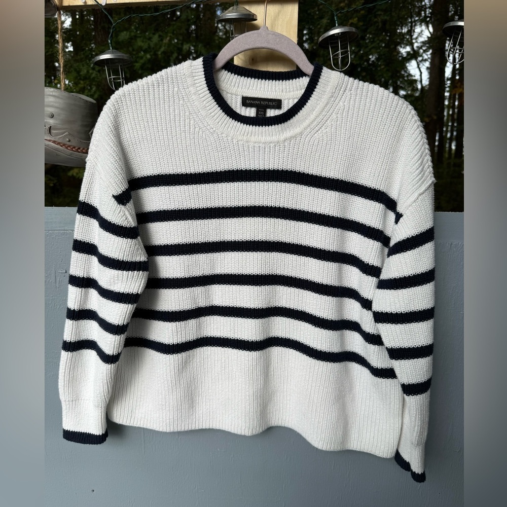 Banana Republic White &‎ Black Striped Cotton Sweater Size XXS